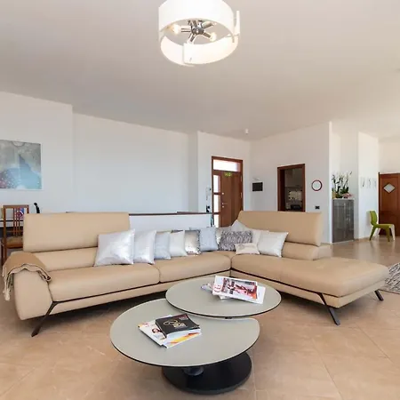Villa Adele